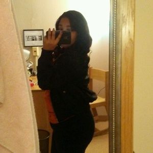 Meet your Posher, Adriana